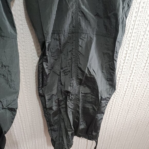 Wild Fable Women's Mid-Rise Wide Leg Parachute Pants Dark Green Size X-Large - Picture 9 of 12